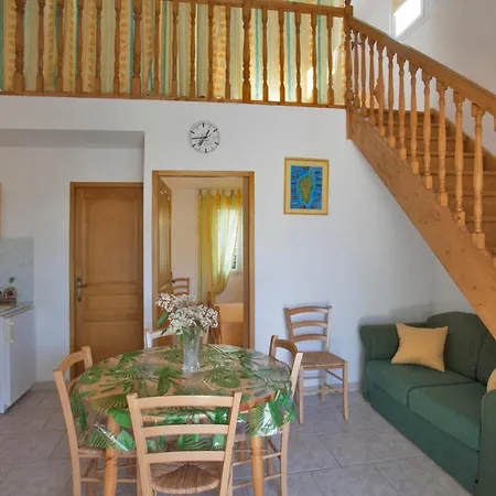 Kallisun - Apartement N2 T4 Ghisonaccia
